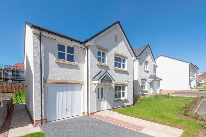 Image 1:4 bedroom Detached house to rent