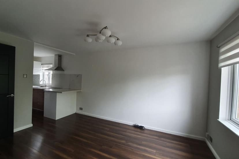 Image 3:2 bedroom Flat to rent