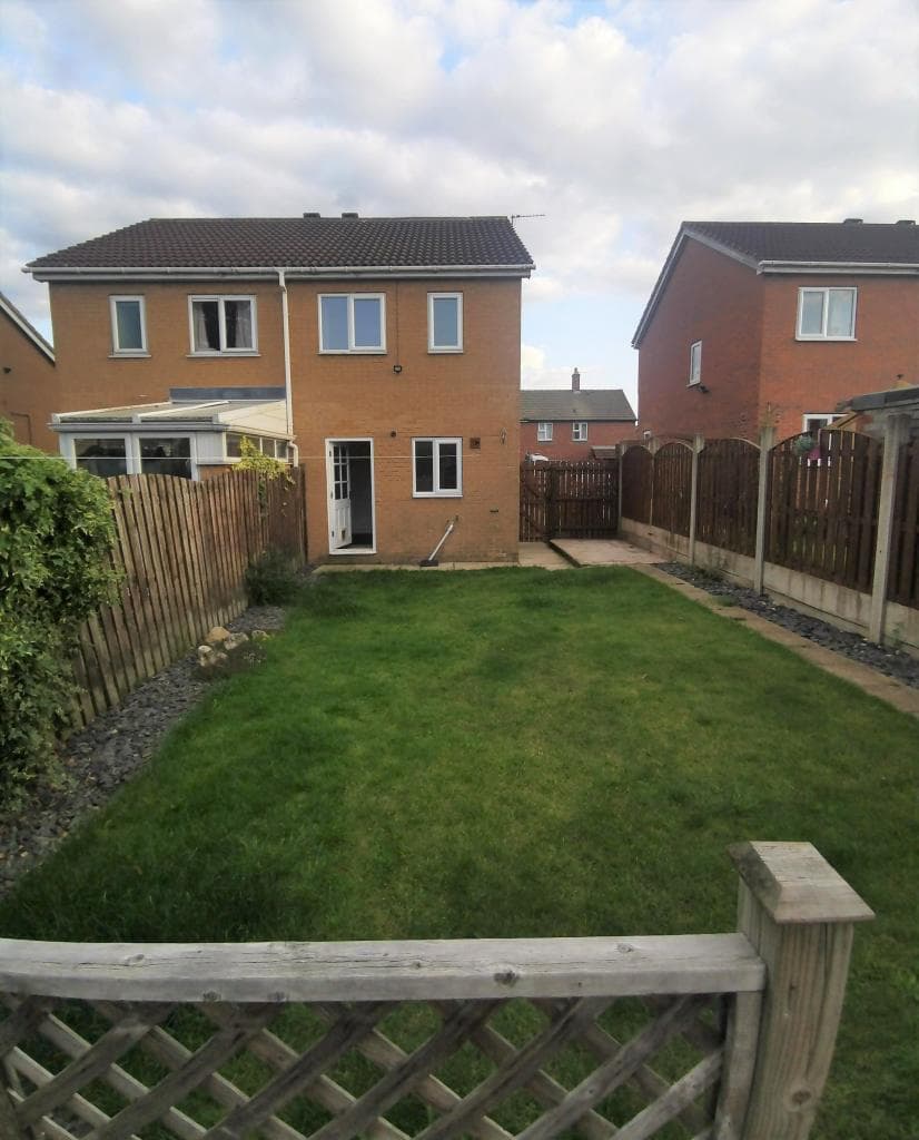 Image 2:2 bedroom Semi-detached house to rent