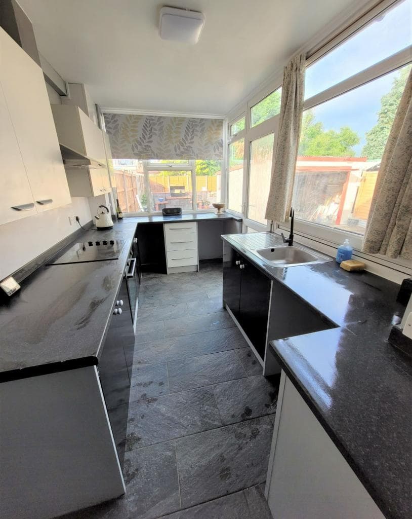 Image 3:3 bedroom Semi-detached house to rent