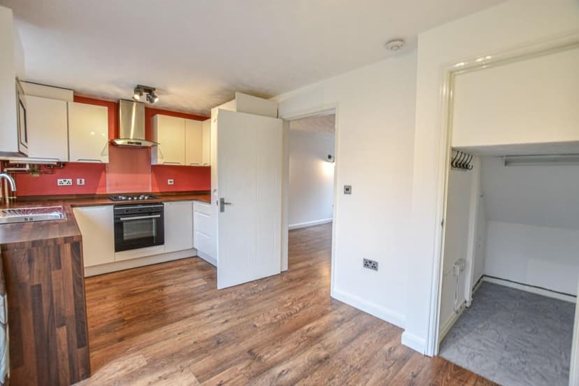 Image 3:3 bedroom Semi-detached house to rent