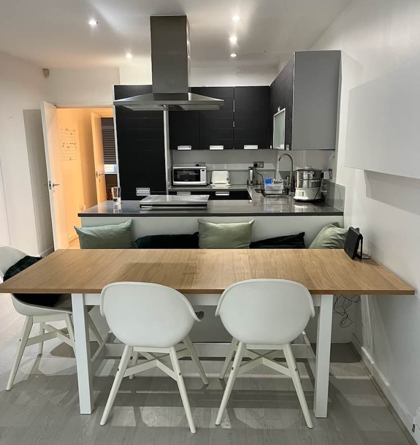 Image 1:2 bedroom Apartment or flat to rent