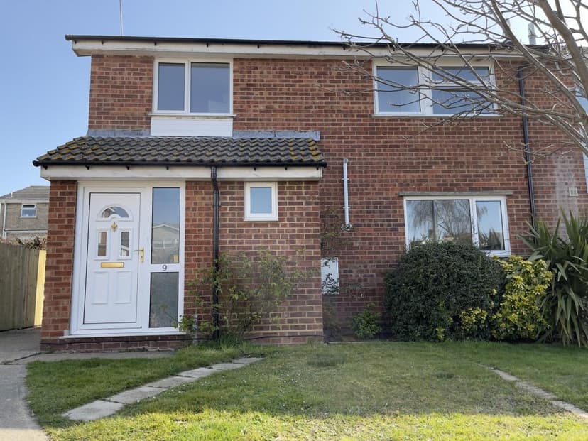 Image 1:3 bedroom Semi-detached house to rent