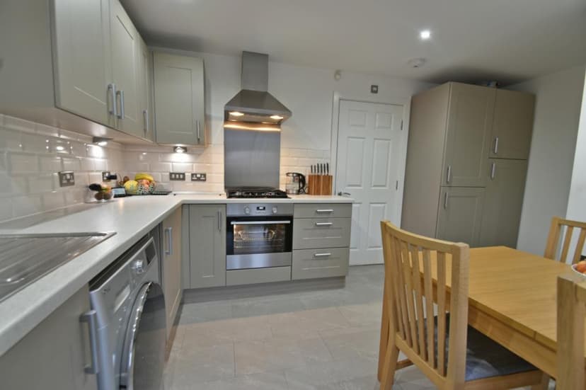 Image 3:2 bedroom End-of-terrace house to rent