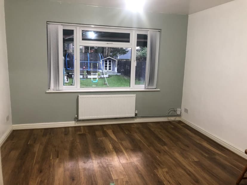 Image 3:3 bedroom Semi-detached house to rent