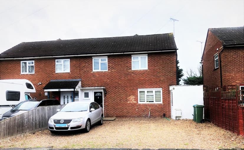 Image 1:3 bedroom Semi-detached house to rent
