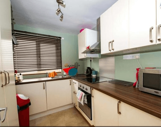 Image 1:1 bedroom Ground floor flat to rent