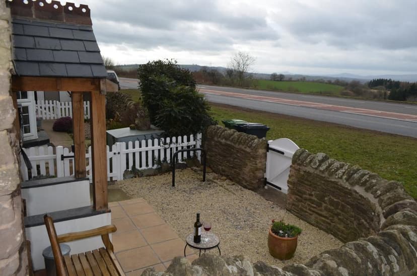 Image 2:1 bedroom Cottage to rent