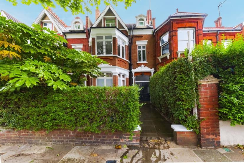 Image 1:2 bedroom Apartment or flat to rent