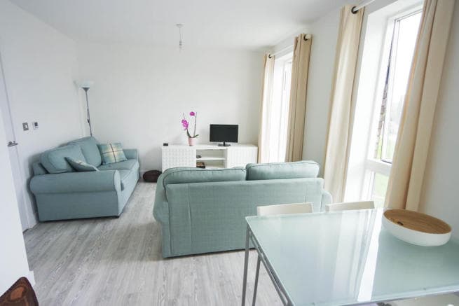 Image 3:2 bedroom Apartment or flat to rent