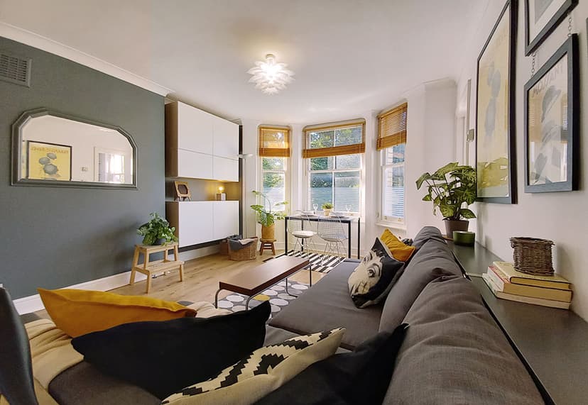 Image 2:2 bedroom Flat to rent