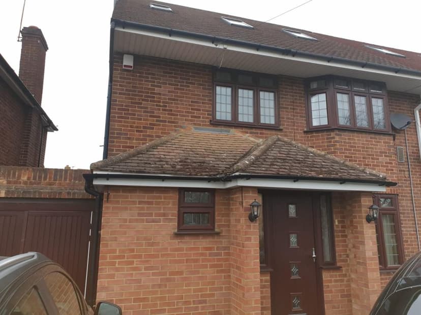 Image 1:5 bedroom Semi-detached house to rent