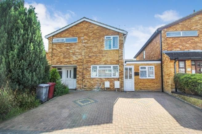 Image 1:4 bedroom Detached house to rent