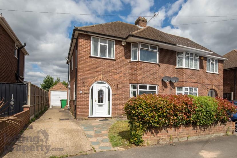 Image 1:3 bedroom Semi-detached house to rent