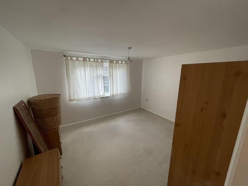 Image 3:2 bedroom Flat to rent