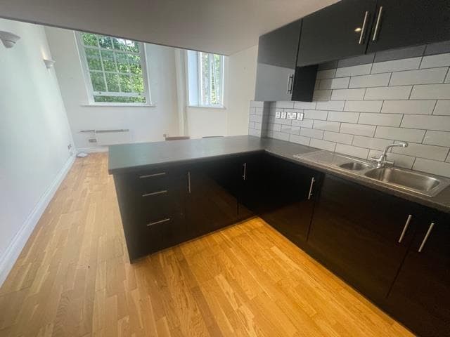 Image 3:1 bedroom Apartment or flat to rent