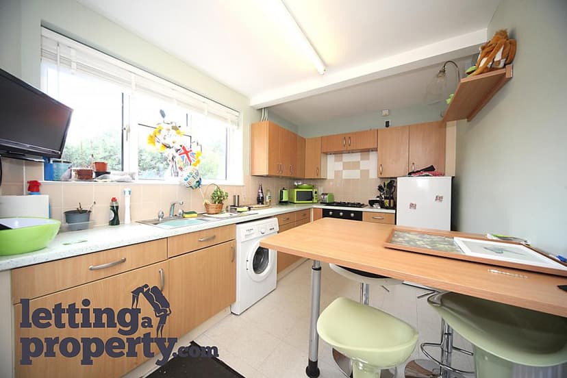 Image 2:2 bedroom Terraced house to rent