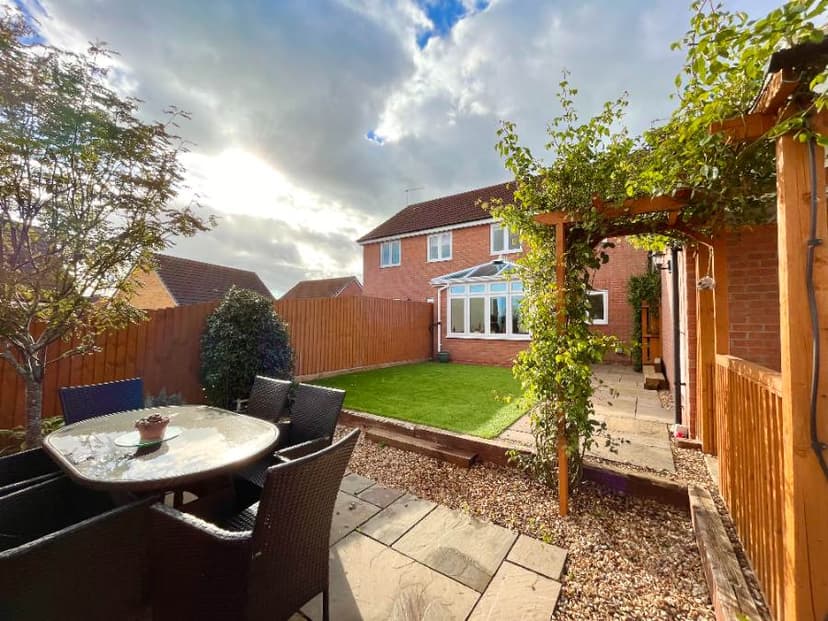 Image 3:3 bedroom Semi-detached house to rent