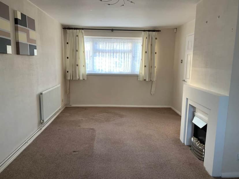 Image 2:3 bedroom End-of-terrace house to rent