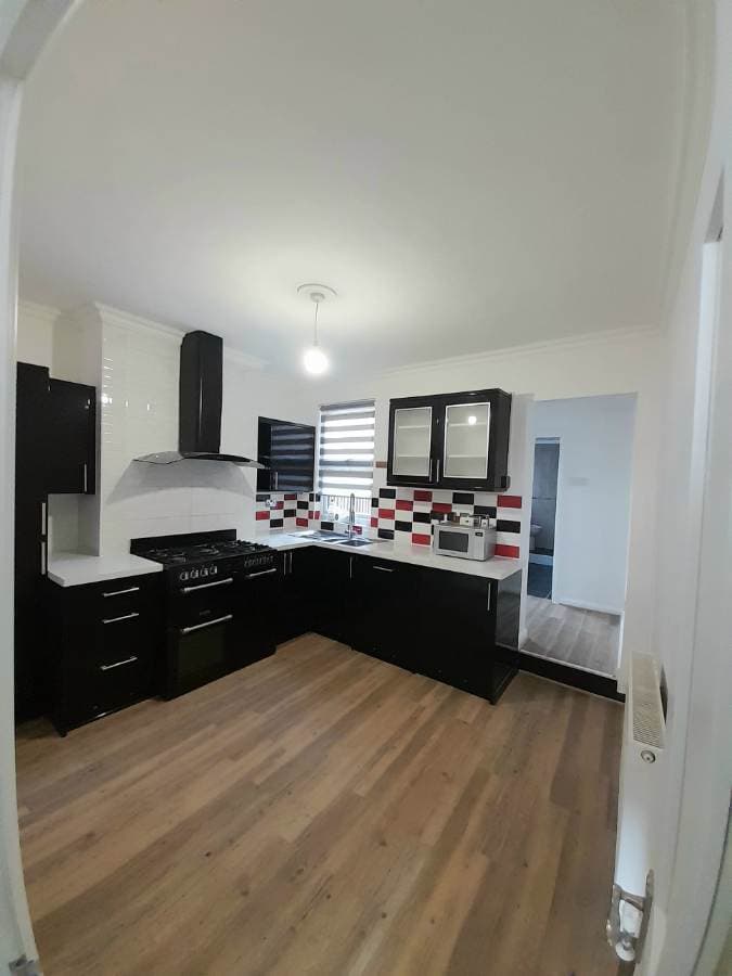 Image 1:3 bedroom Terraced house to rent