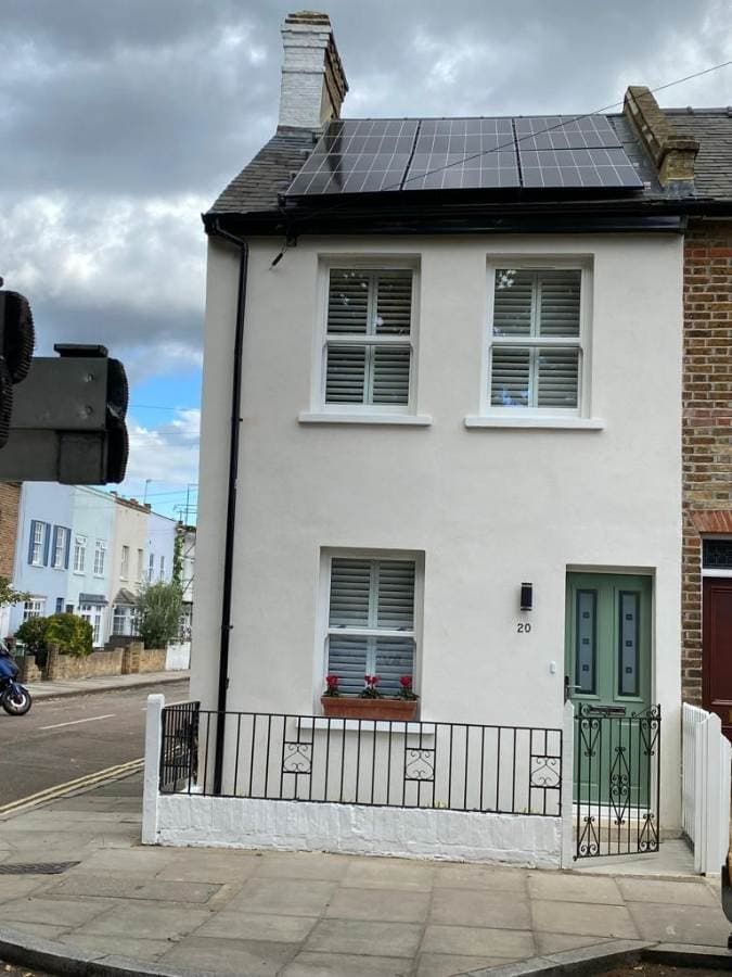 Image 1:2 bedroom End-of-terrace house to rent
