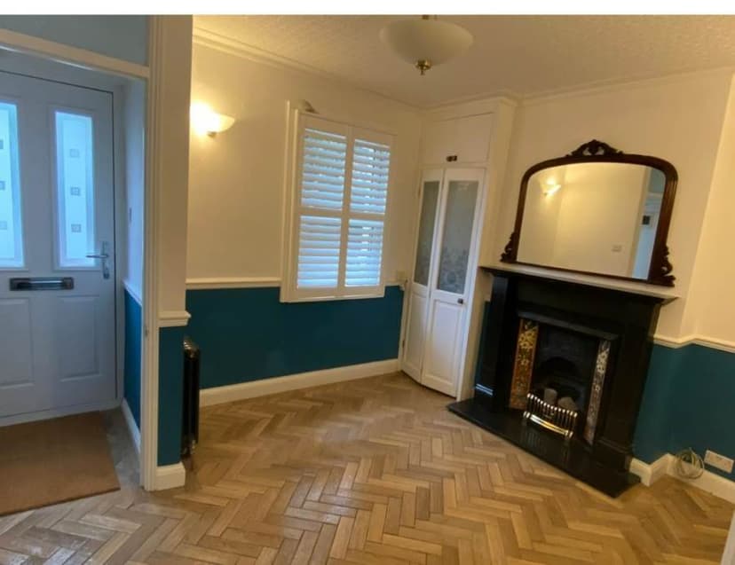 Image 2:2 bedroom End-of-terrace house to rent
