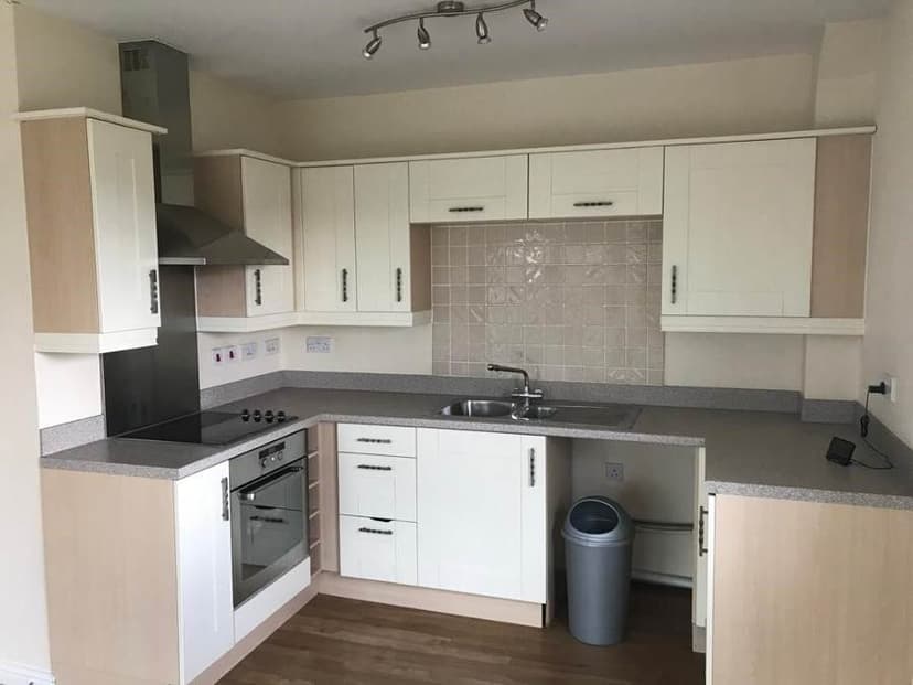 Image 2:1 bedroom Apartment or flat to rent