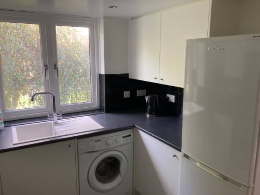 Image 3:1 bedroom Maisonette to rent