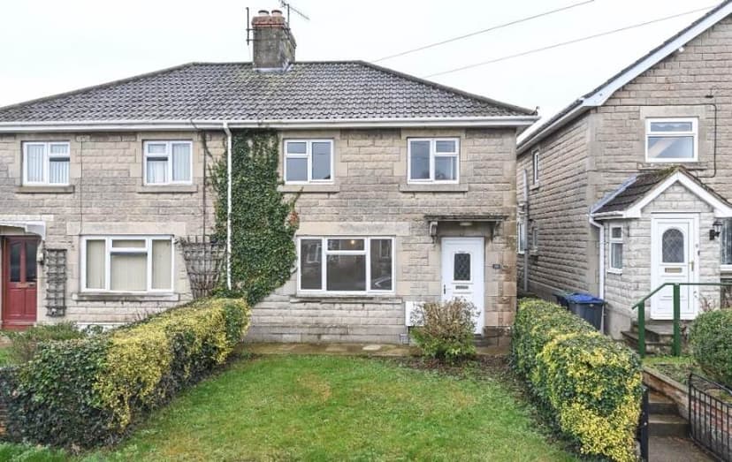 Image 1:3 bedroom Semi-detached house to rent