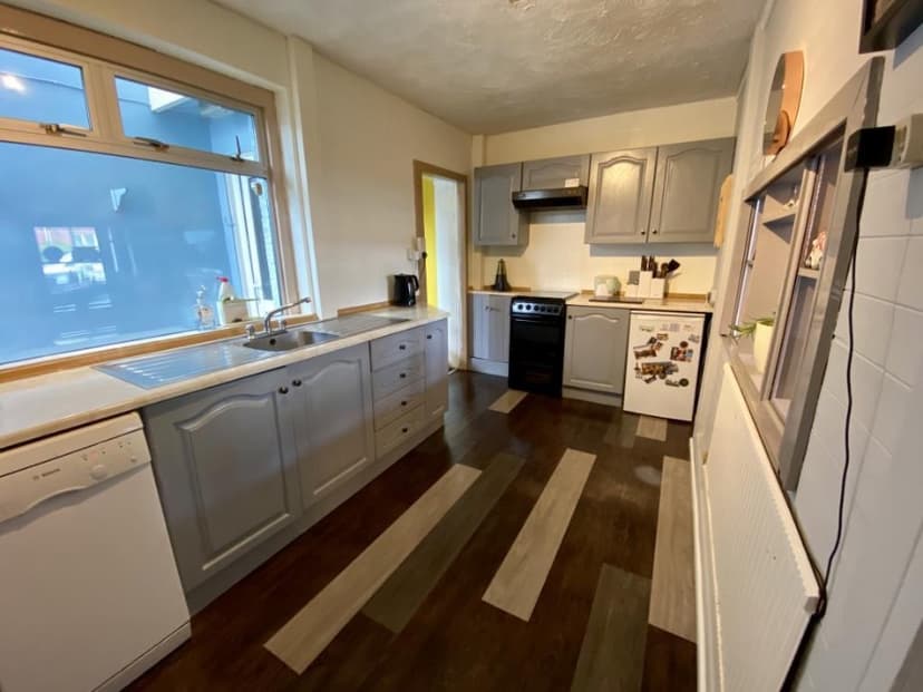 Image 3:3 bedroom Semi-detached house to rent