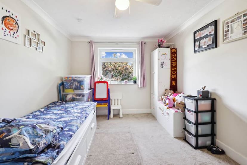 Image 3:2 bedroom Apartment or flat to rent