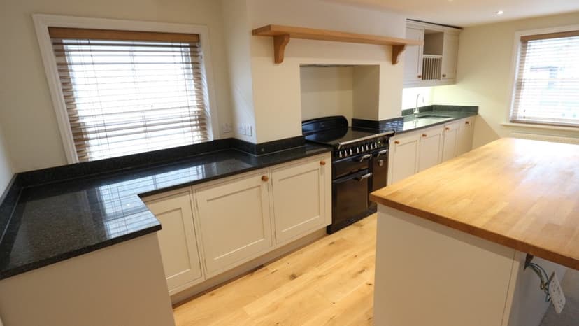 Image 3:2 bedroom Apartment or flat to rent