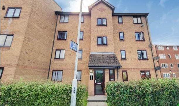 Image 1:2 bedroom Flat to rent