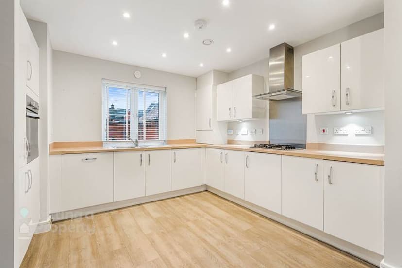 Image 3:3 bedroom Semi-detached house to rent