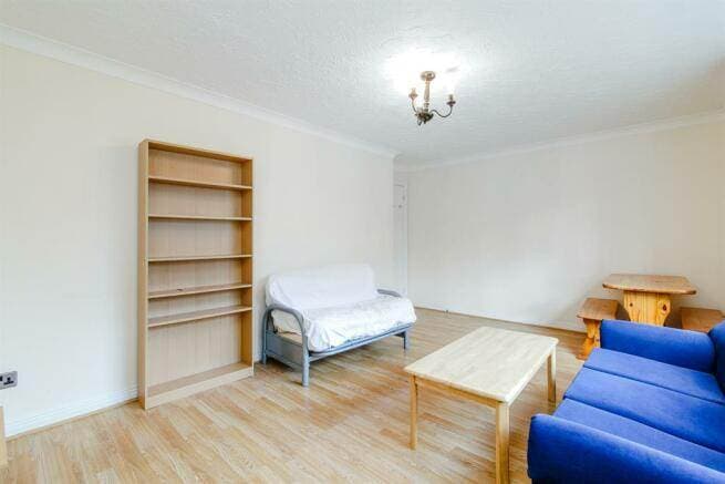 Image 3:2 bedroom Apartment or flat to rent