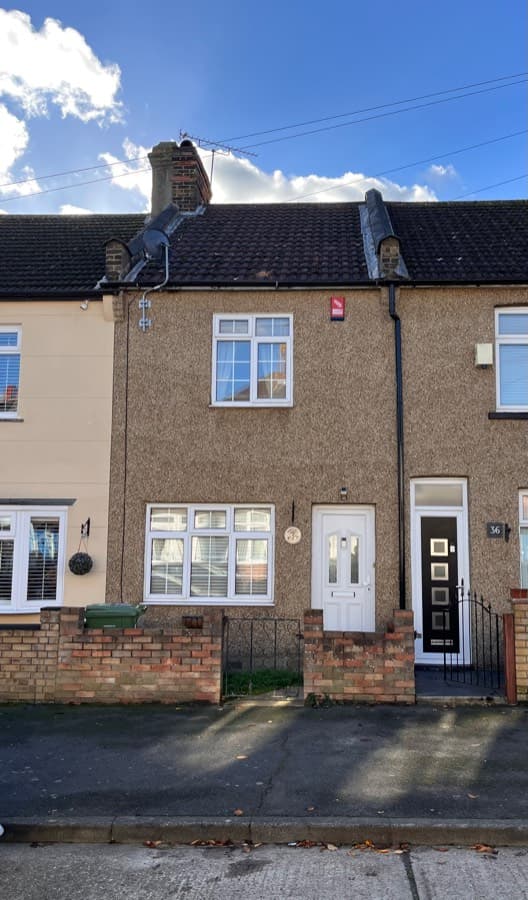 Image 1:2 bedroom Terraced house to rent