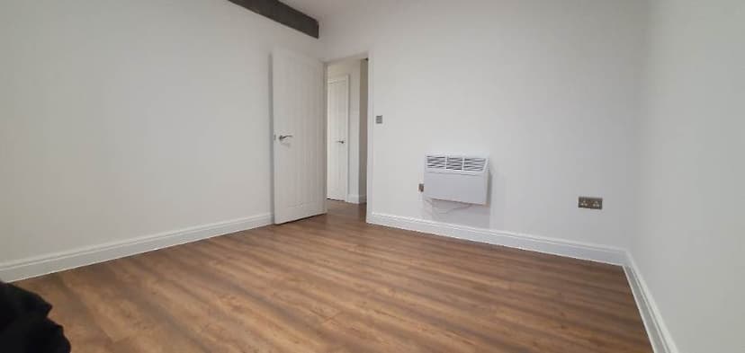 Image 3:1 bedroom Apartment or flat to rent