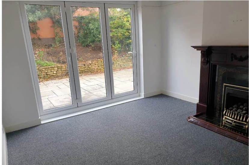 Image 2:4 bedroom Detached house to rent