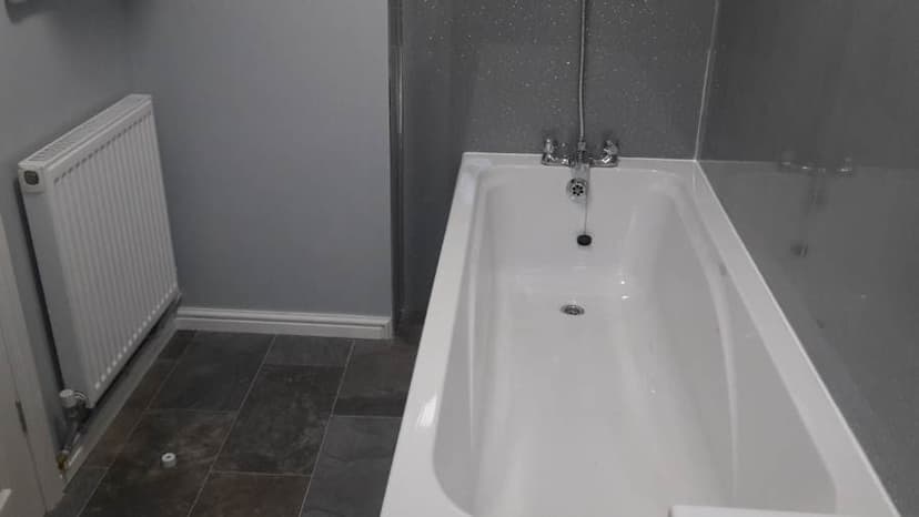 Image 3:3 bedroom End-of-terrace house to rent