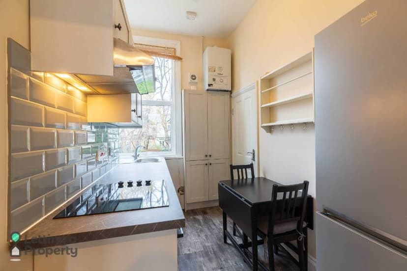 Image 2:1 bedroom Apartment or flat to rent