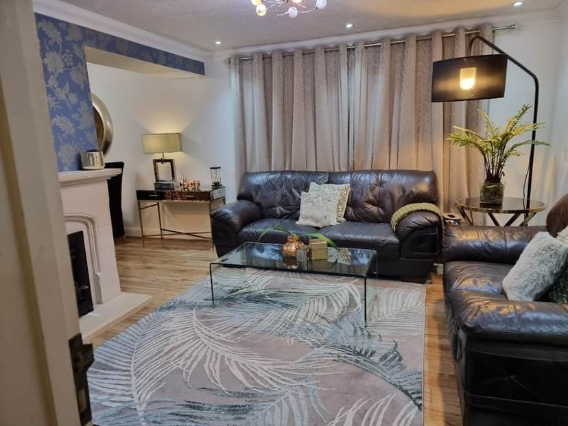 Image 3:3 bedroom Semi-detached house to rent