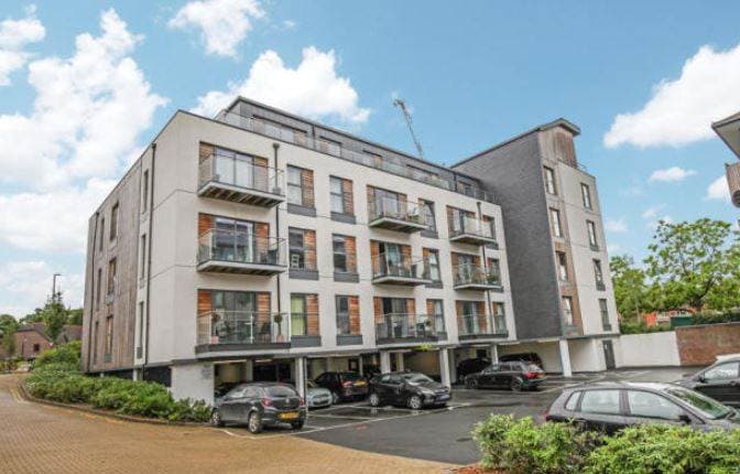 Image 1:1 bedroom Apartment or flat to rent