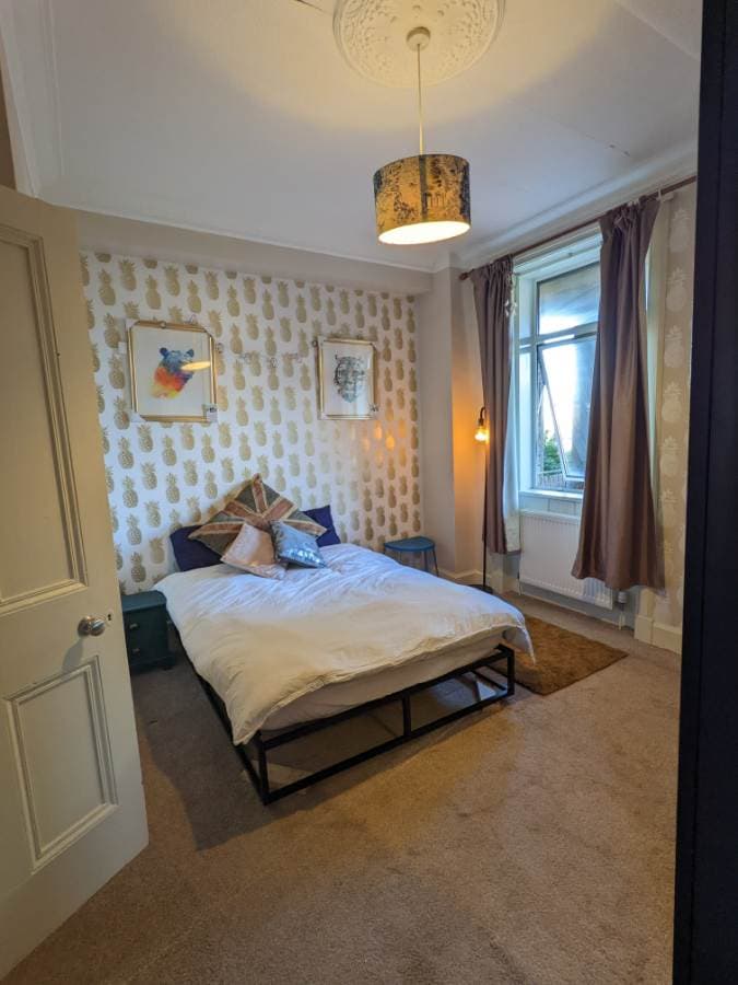 Image 1:1 bedroom Apartment or flat to rent