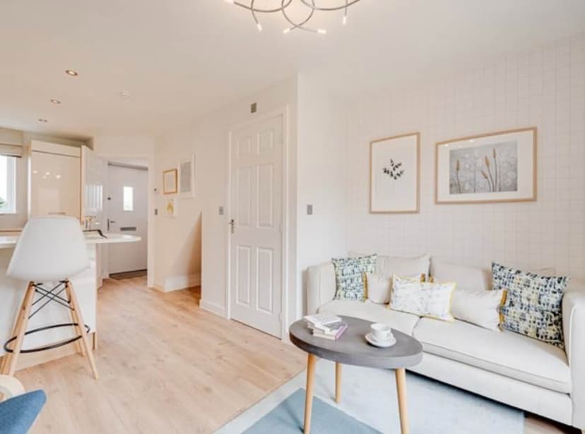 Image 2:2 bedroom Semi-detached house to rent