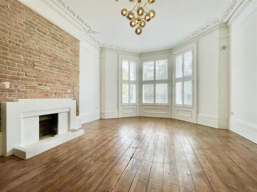 Image 2:3 bedroom Apartment or flat to rent