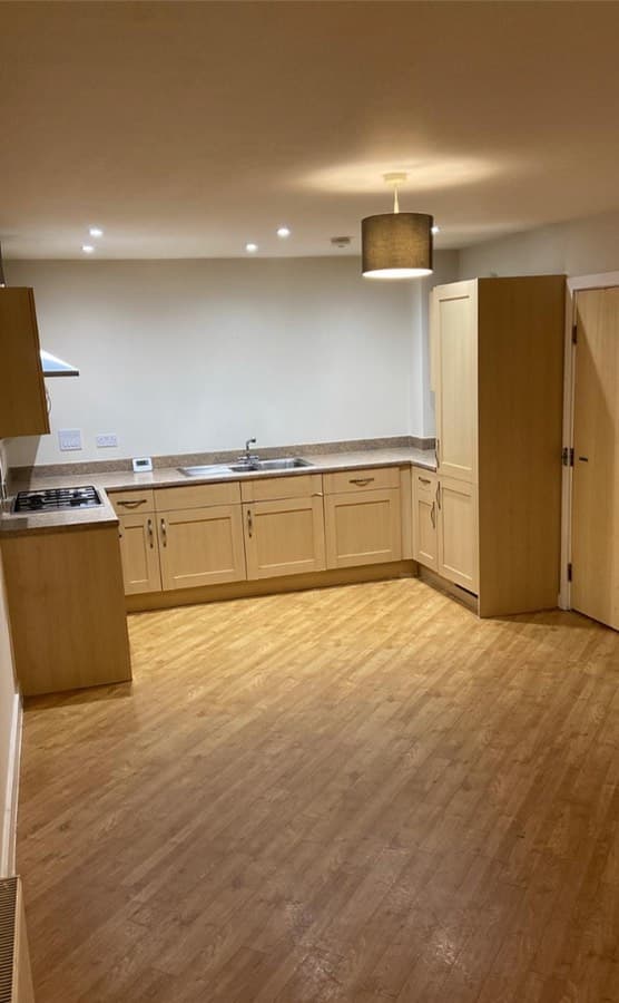 Image 3:2 bedroom Flat to rent