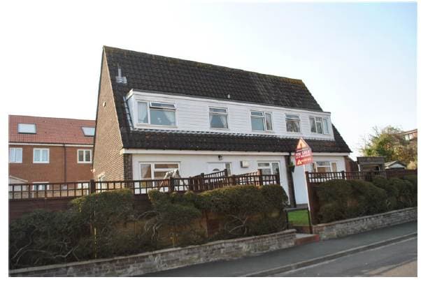 Image 1:4 bedroom Detached house to rent