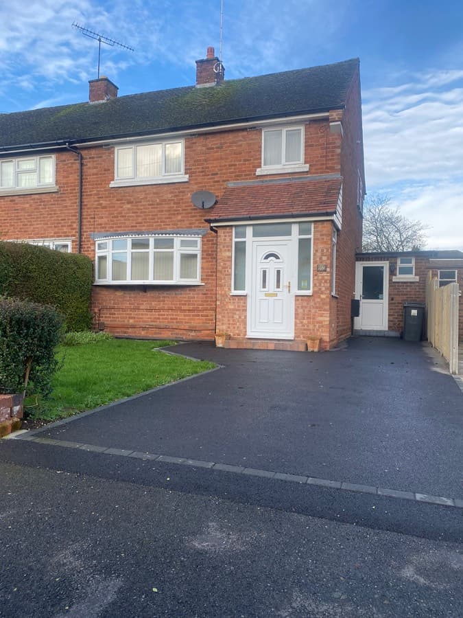 Image 1:3 bedroom Semi-detached house to rent