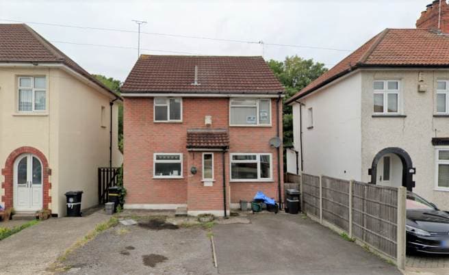 Image 1:1 bedroom Ground floor flat to rent