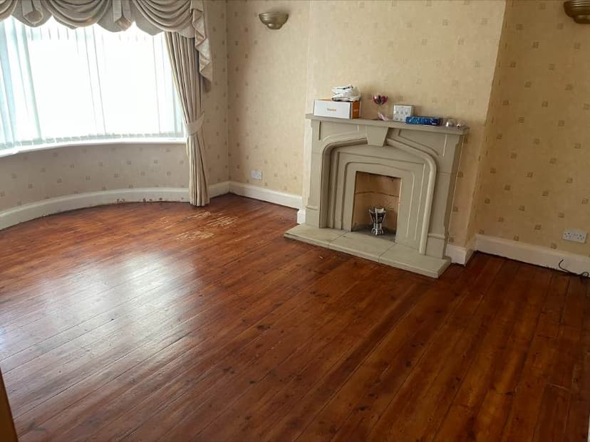 Image 2:3 bedroom Semi-detached house to rent